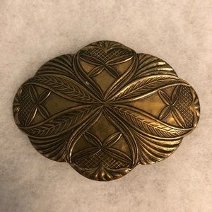 Brass tone Barrette